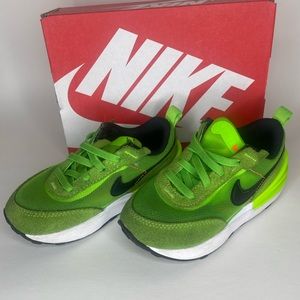 Nike Waffle Toddler Size 8C